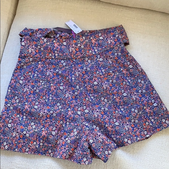 JCrew Floral Size 6 Short - high wasted - bow tie - Picture 3 of 3